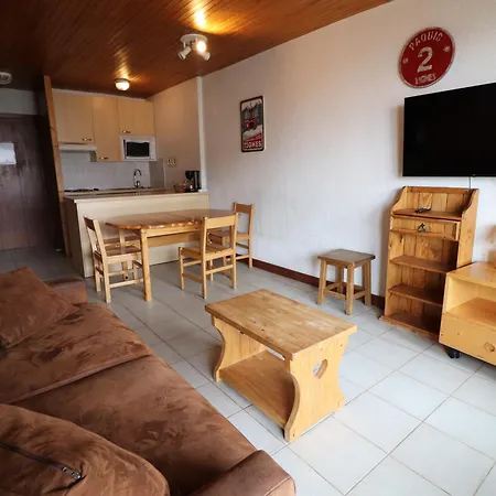 Spacieux 2 Pieces Au Pied Des Pistes Avec Balcon, Proche Commerces A Val Claret - Fr-1-502-566 Tignes